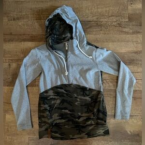 & || half zip hoodie